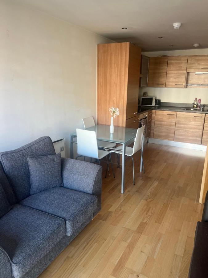 Clarance Docks Apartment Leeds  Extérieur photo