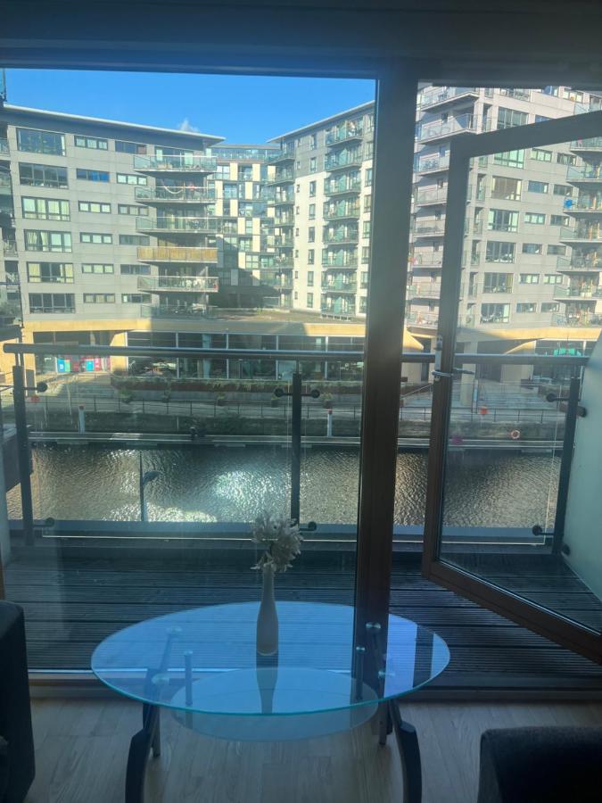 Clarance Docks Apartment Leeds  Extérieur photo